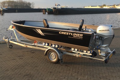 Crestliner 1600 Vision Tiller set  Crestliner 1600 Vision Tiller set